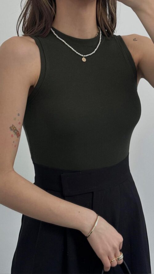 Dark Green Body