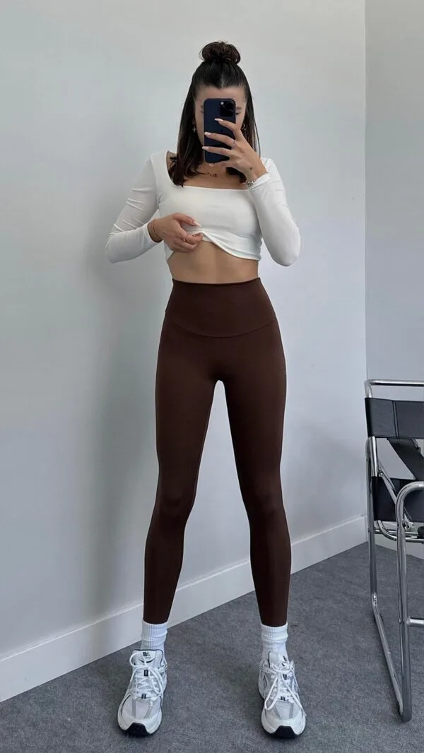 Oysho Bitter Brown Leggings