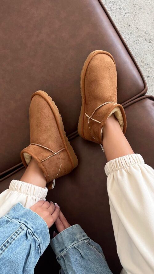 Mini Brown Ugg