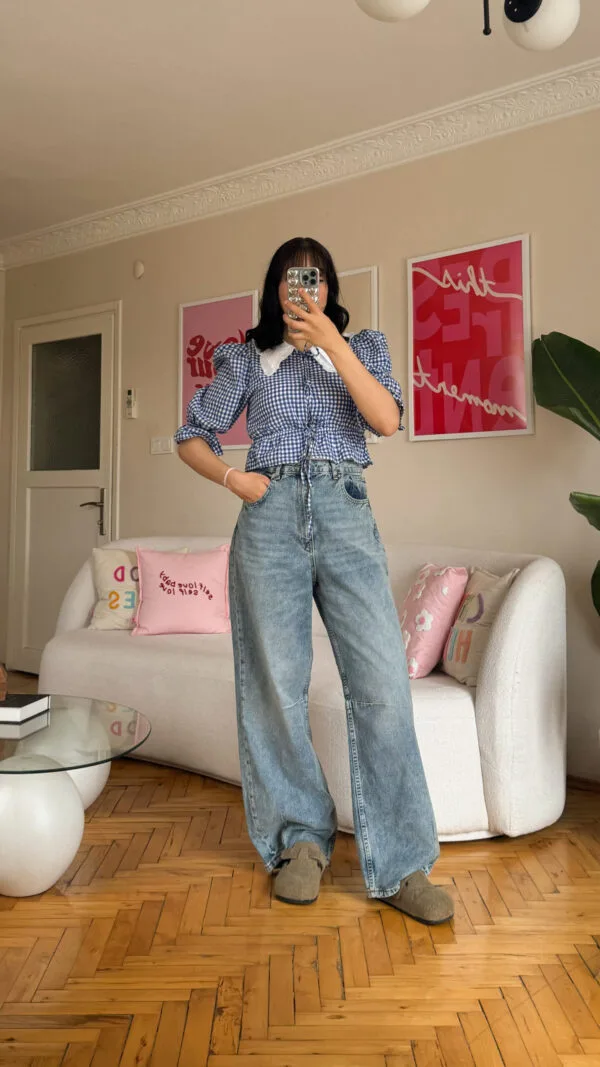 Baggy Blue Jeans