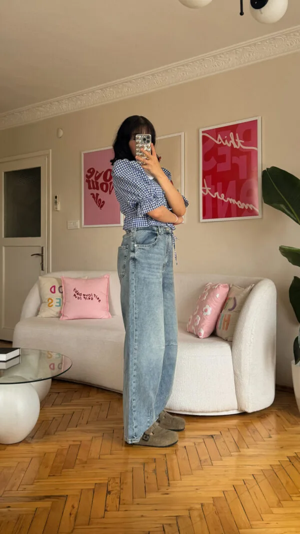 Baggy Blue Jeans