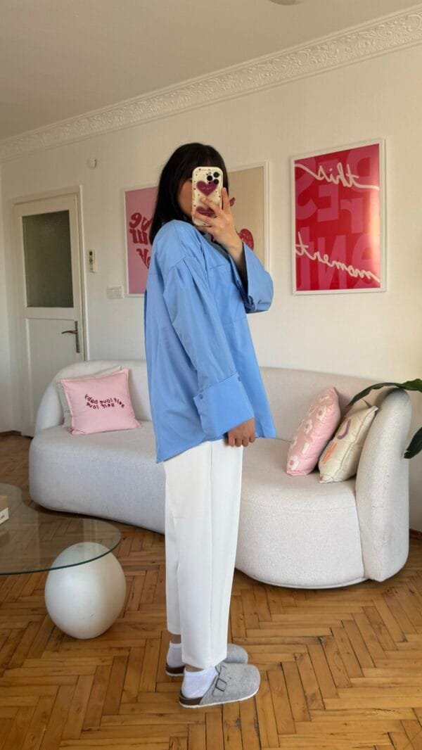 Wide Cuffled Blue Shirt