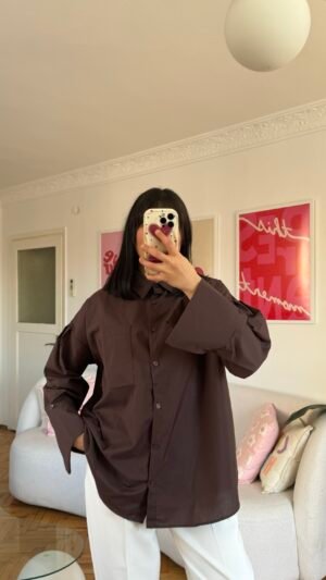 Wide Cuffled Dark Brown Shirt