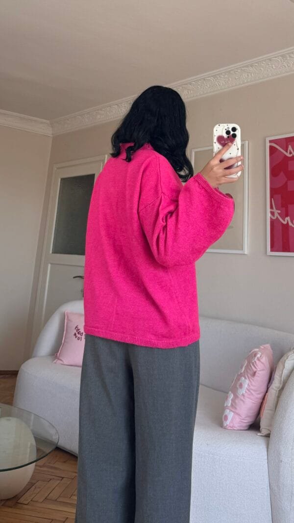 Viola Fushia Sweater