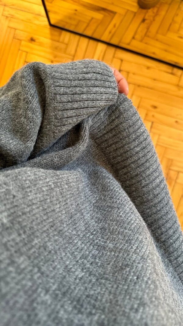 Sandy Dark Grey Sweatshirt