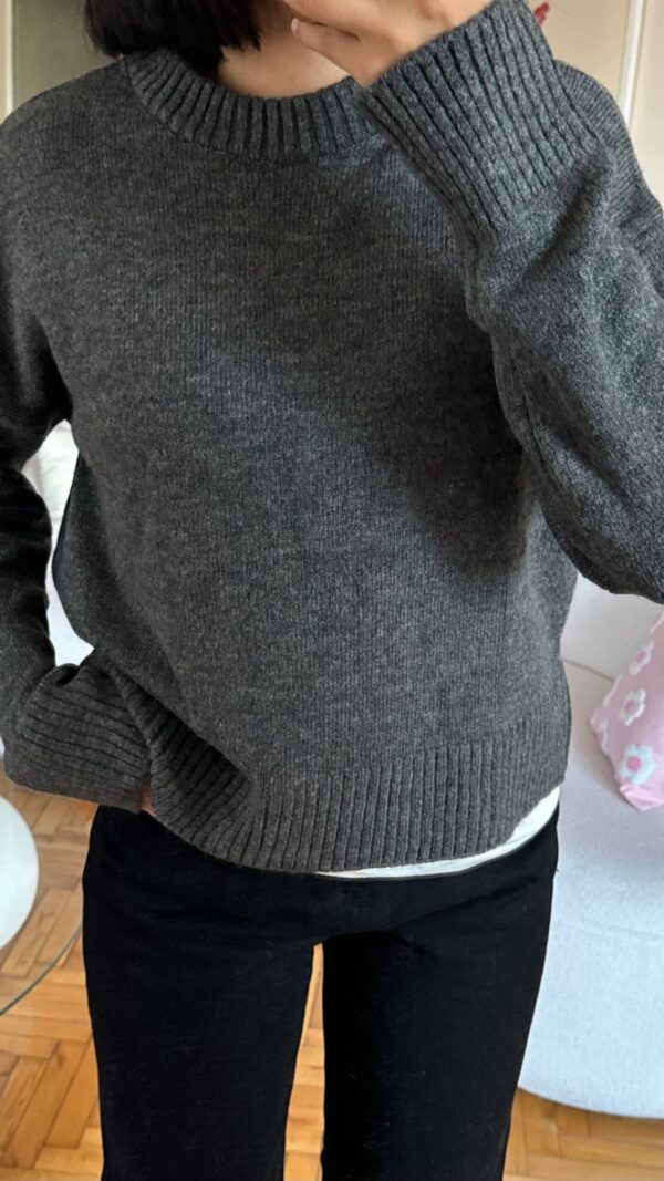 Key Dark Grey Sweater