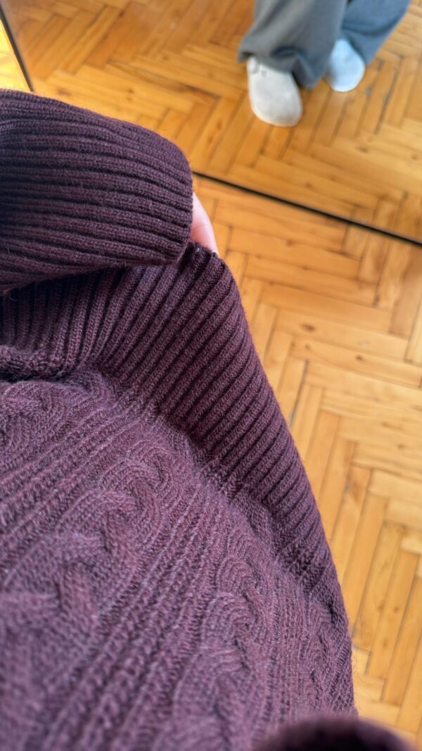 Amelia Dark Burgundy Sweatshirt