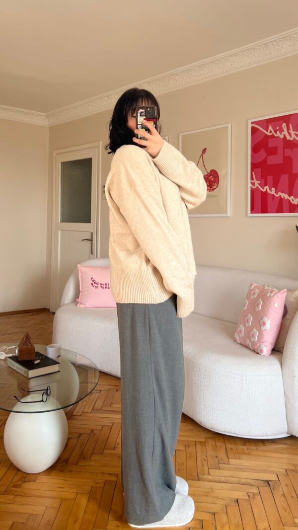 The V Beige Sweater