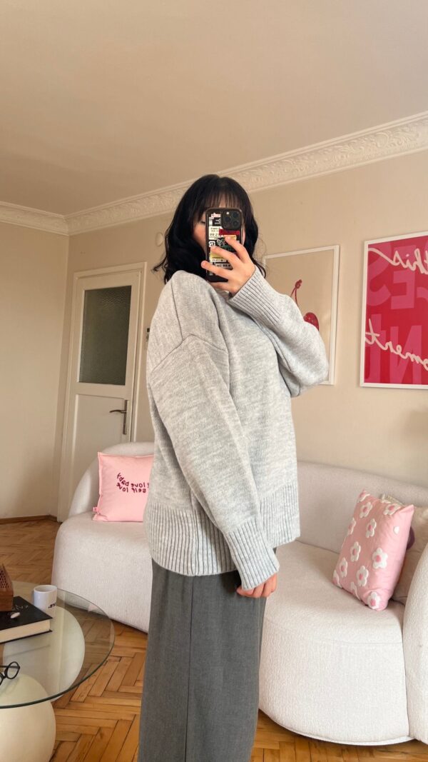 The V Light-Grey Sweater