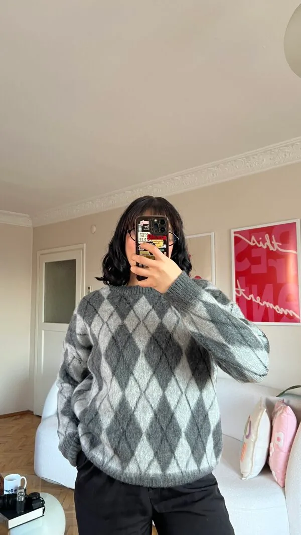 Baklava Dark Grey Sweater