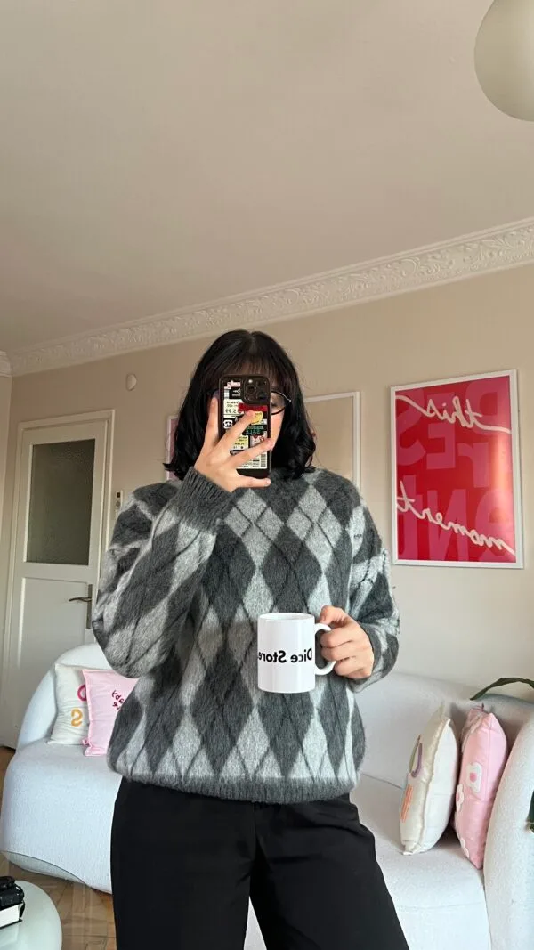 Baklava Dark Grey Sweater