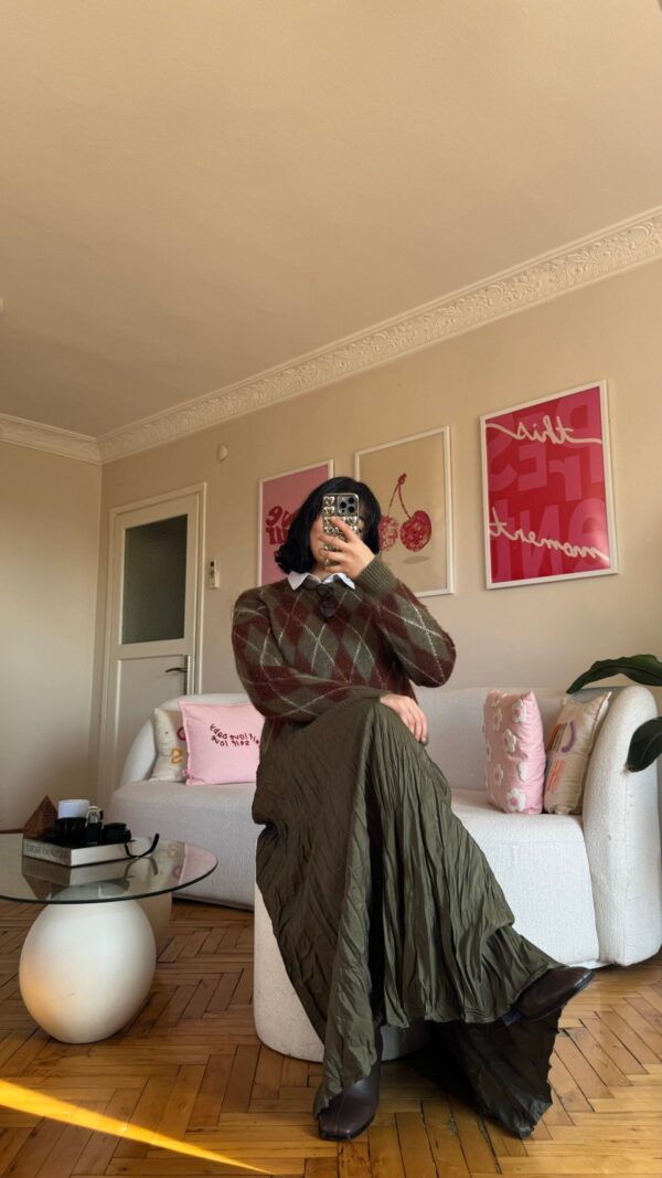 Wrinkled Olive Skirt