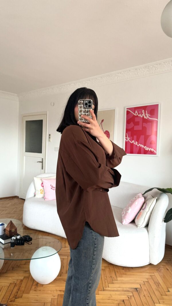 Laura Brown Shirt