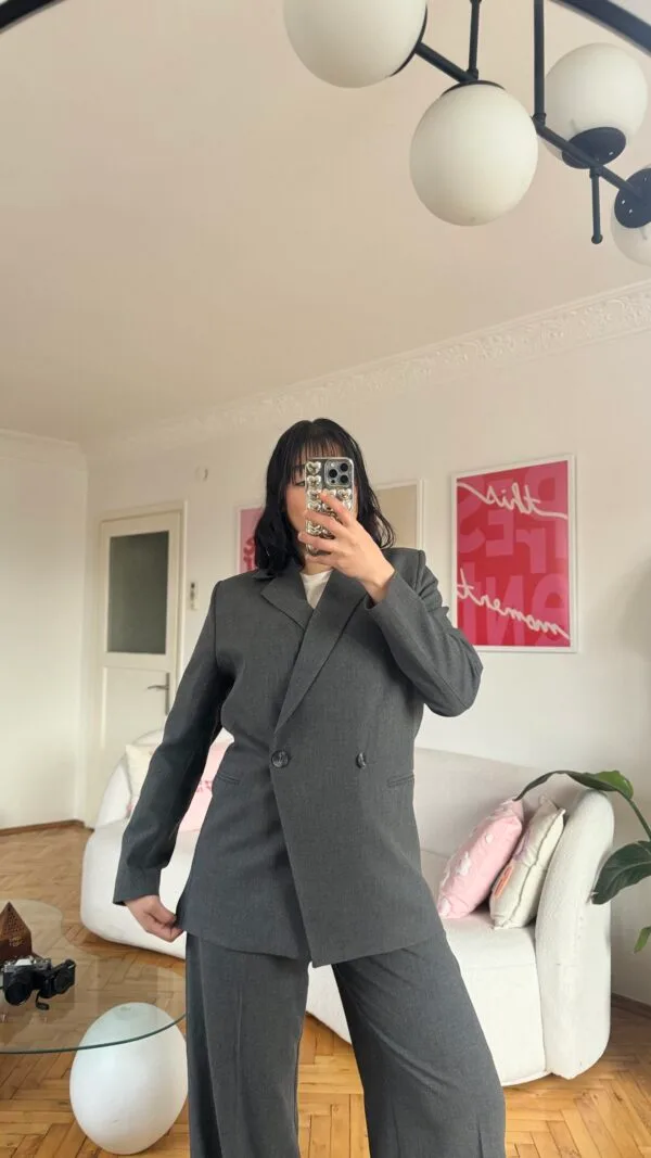 Velora Dark Grey Set
