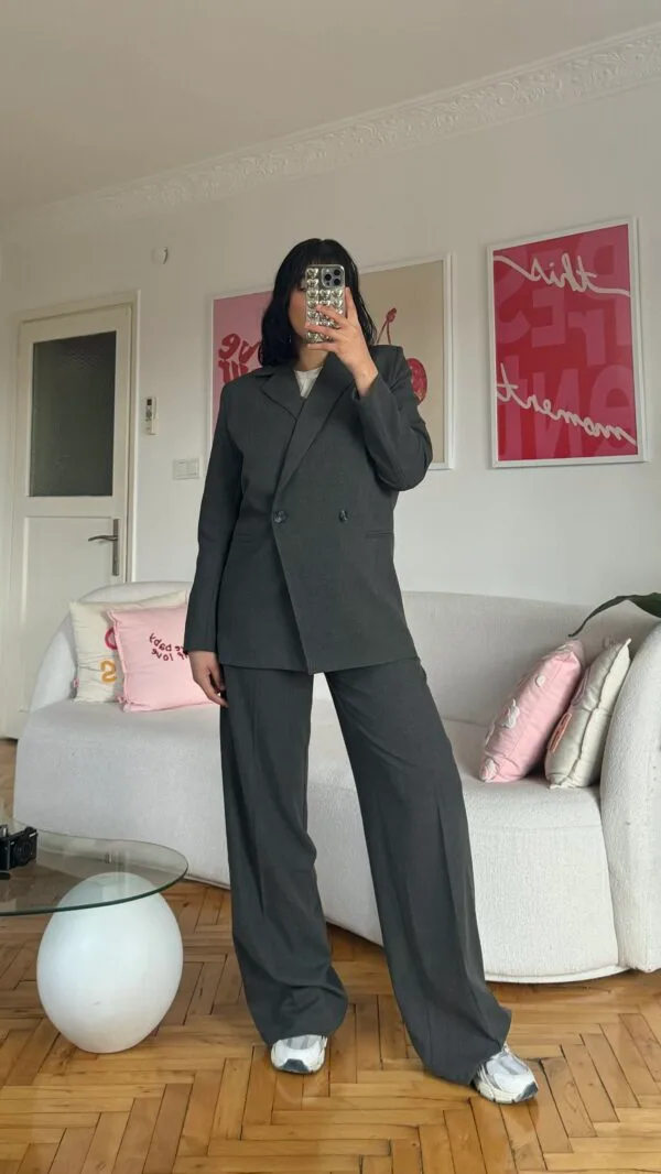Velora Dark Grey Set