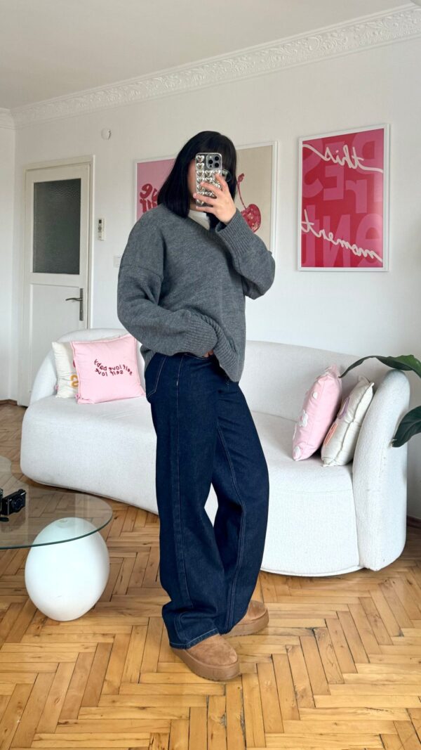 Gloria Navy Denim Jeans