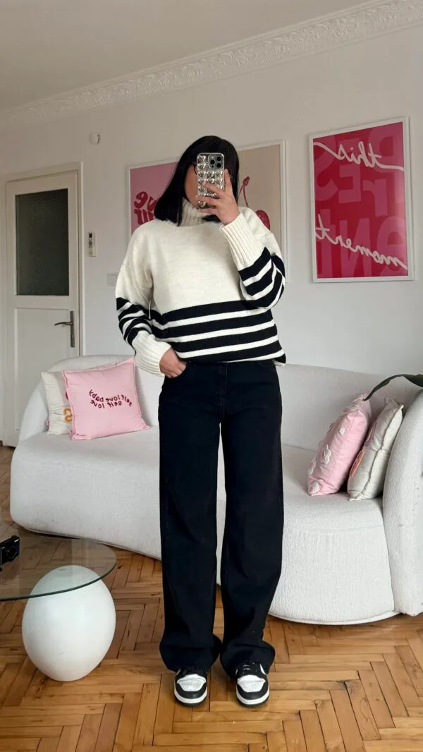 Gloria Black Jeans