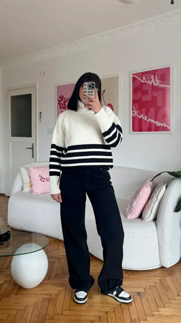 Gloria Black Jeans