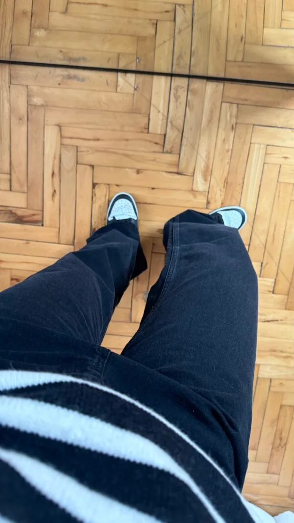 Gloria Black Jeans