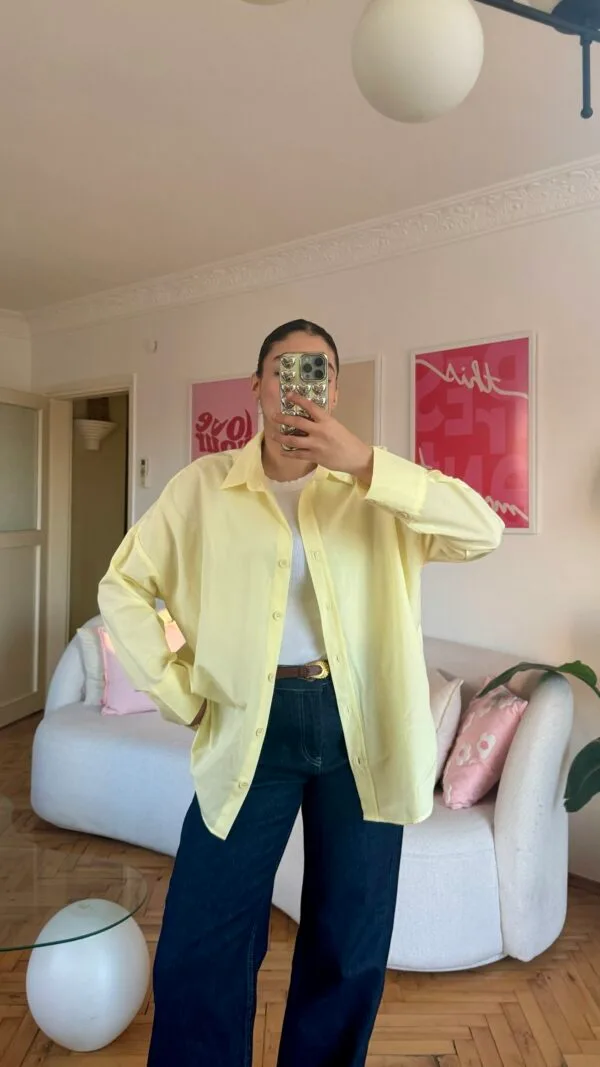 Reyna Oversize Yellow Shirt