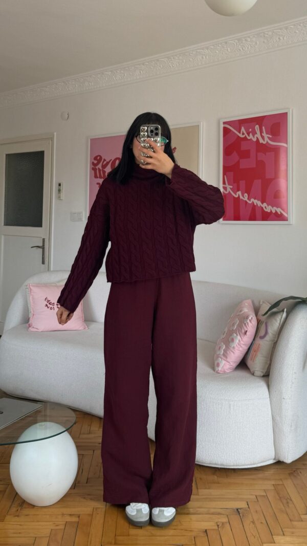 Mady Burgundy Linen Pants