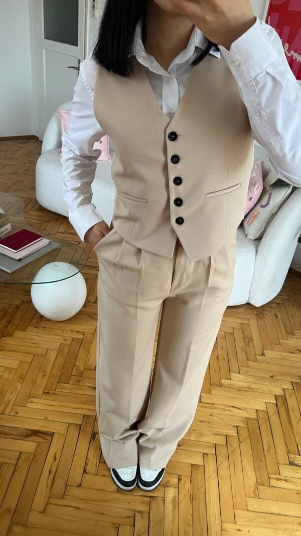 Flora Beige 3 Pieces Set