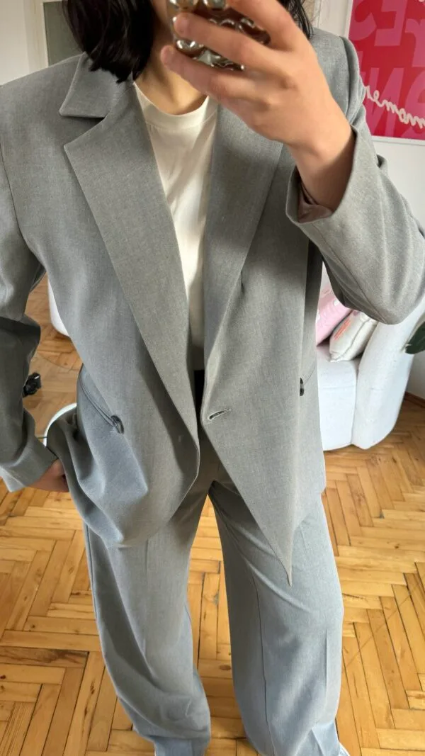 Velora Light Grey Blazer