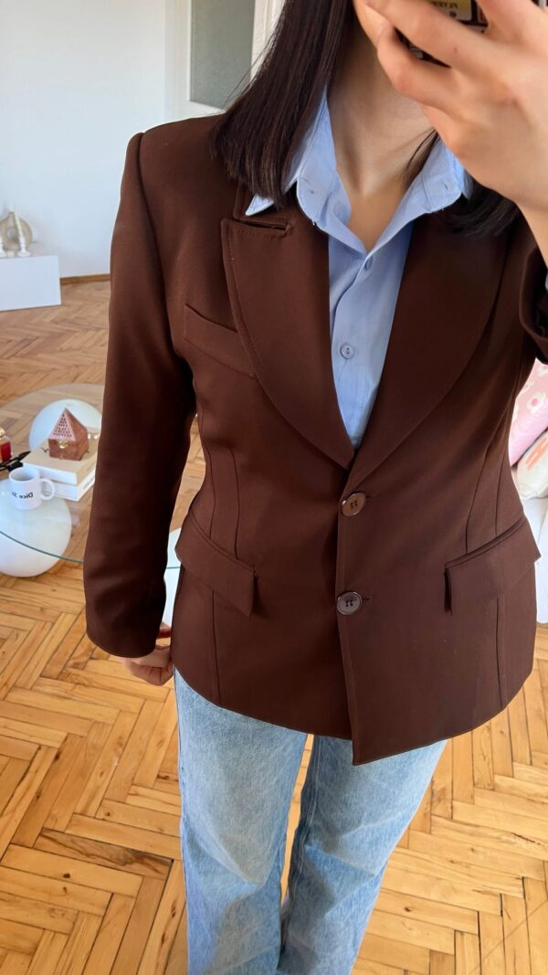 Carolina Fitted Dark Brown Blazer