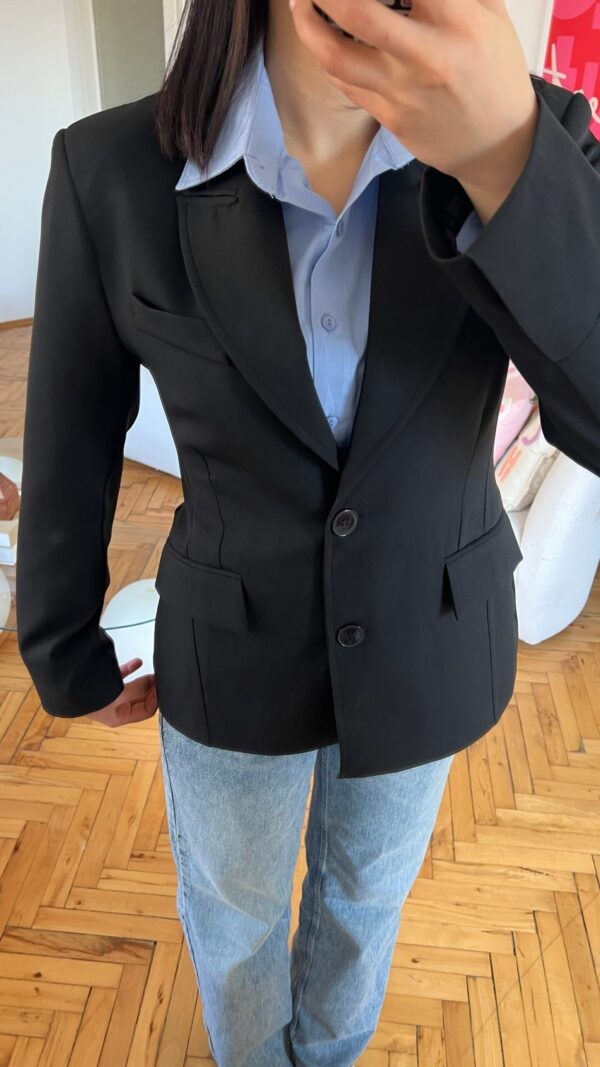 Carolina Fitted Black Balzer