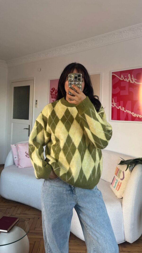 Remy Baklava Green/Yellow Sweater