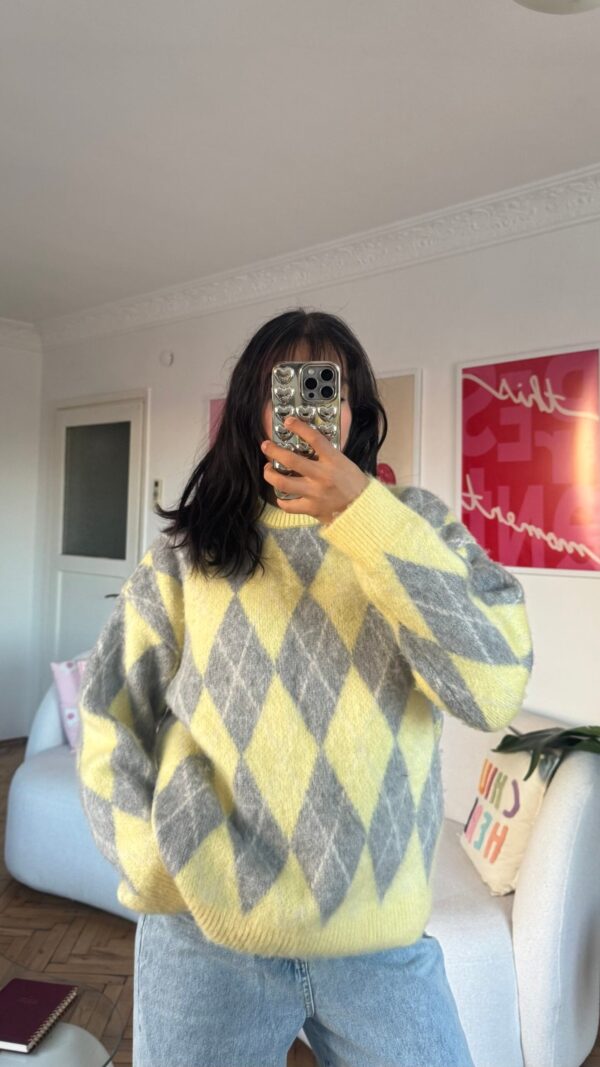 Remy Baklava Yellow/Grey Sweater