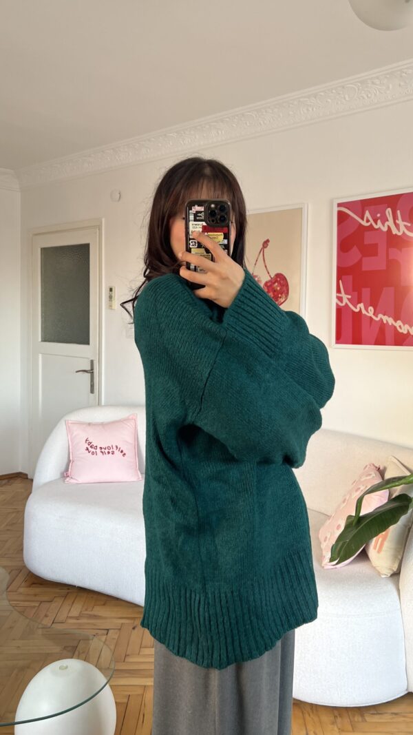 Charlotte Emerald Green Sweatshirt