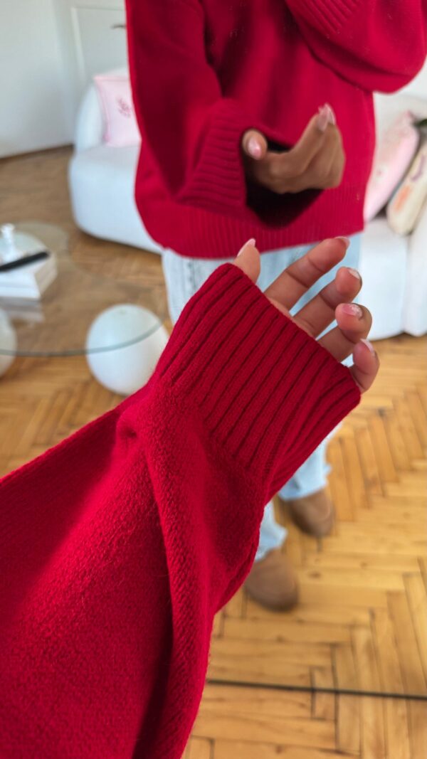 Sandy Red Sweater
