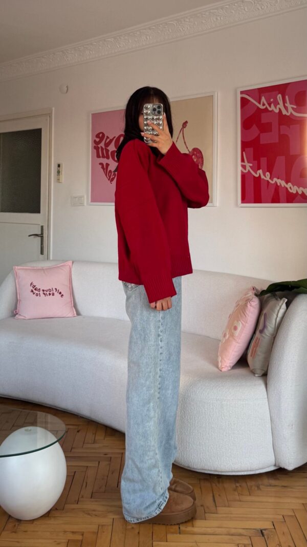 Sandy Red Sweater