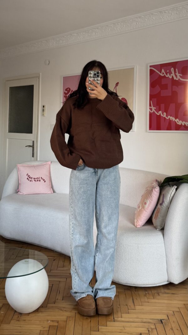 Sandy Dark Brown Sweater