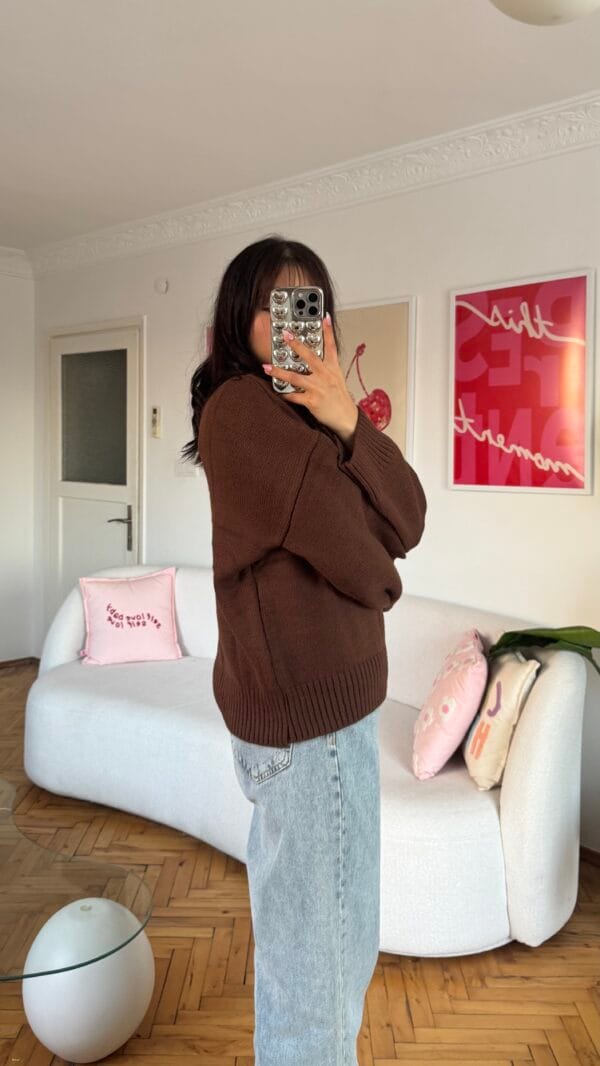 Sandy Dark Brown Sweater