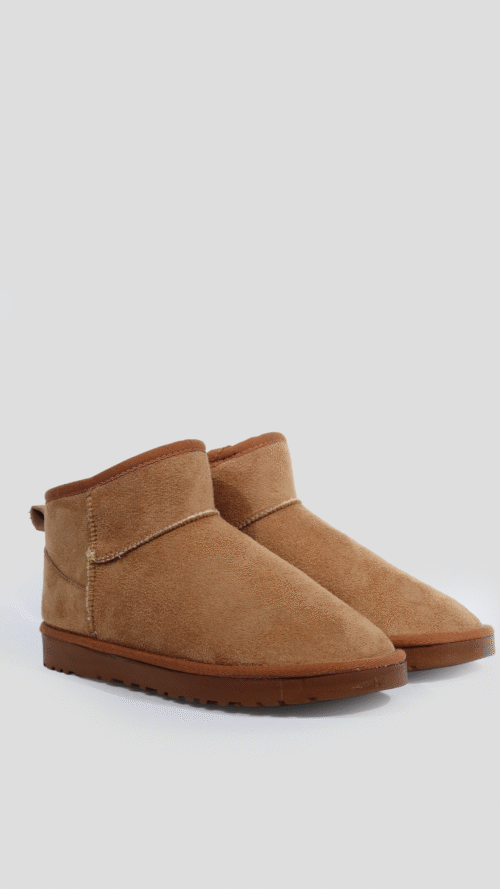 Universal Camel UGG