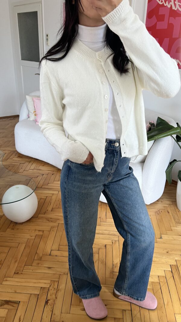 Eliora Creamy Cardigan
