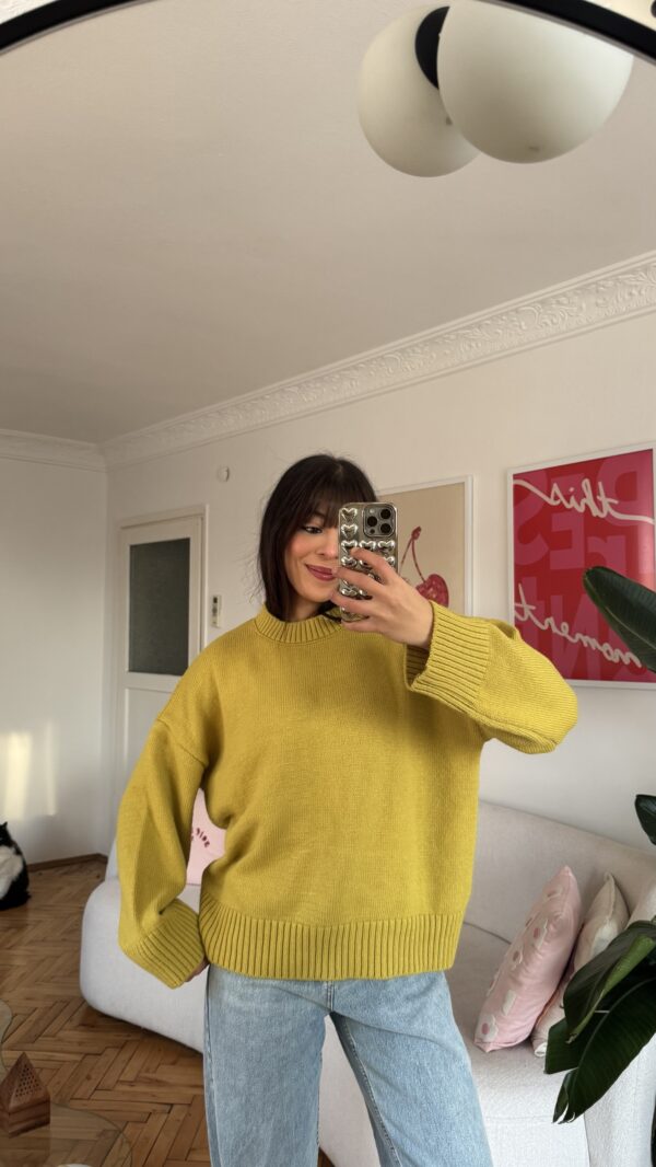 Sandy Pistachio Green Sweater