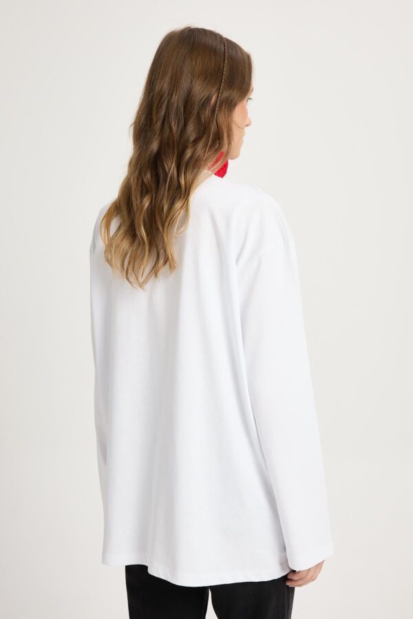 Lory White Shirt