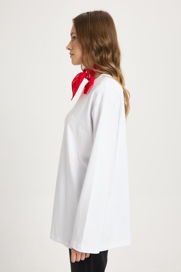 Lory White Shirt