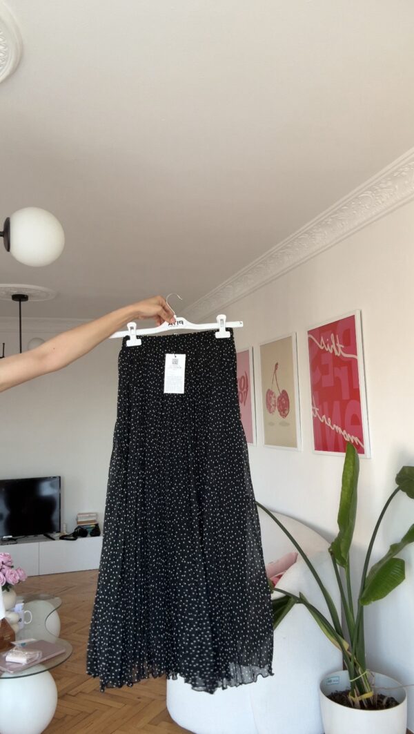 Helena Black Skirt