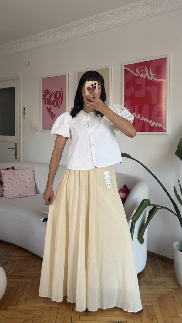 Rozella Belted Light Creamy Long Skirt