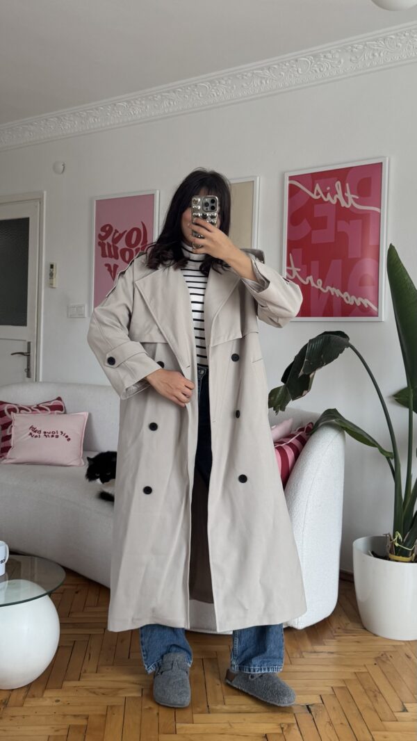 Foleska Premuim Creanmy Long Trenchcoat