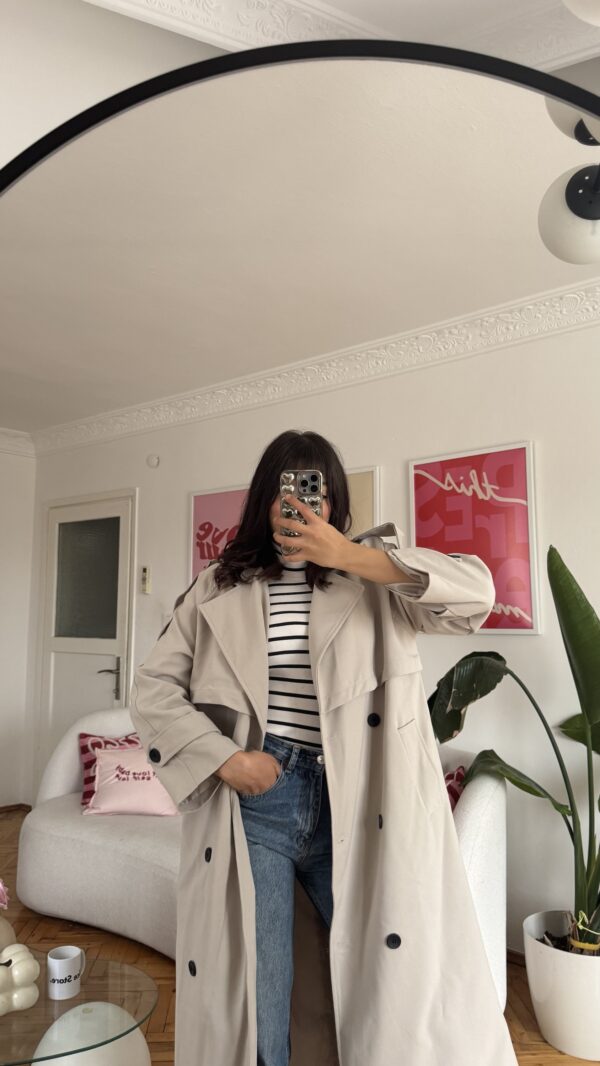 Foleska Premuim Creanmy Long Trenchcoat